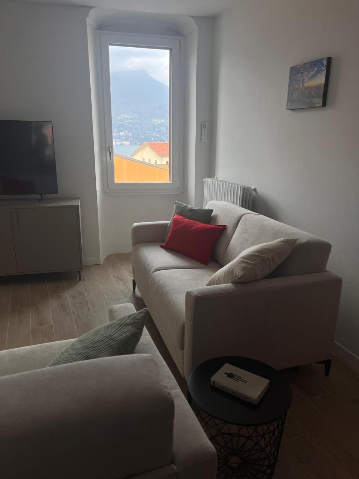 La Finestra Sul Garda Dreaming Holidays San Felice del Benaco Exteriör bild
