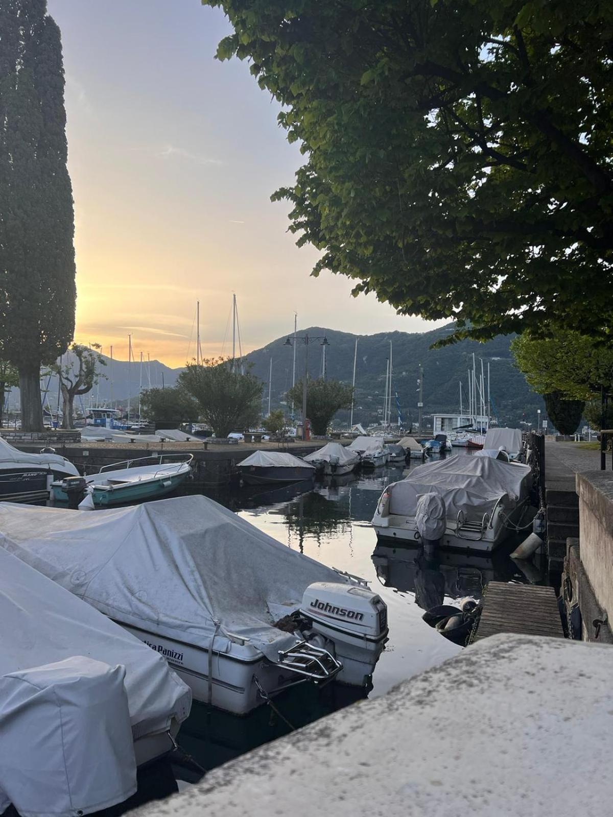 La Finestra Sul Garda Dreaming Holidays San Felice del Benaco Exteriör bild
