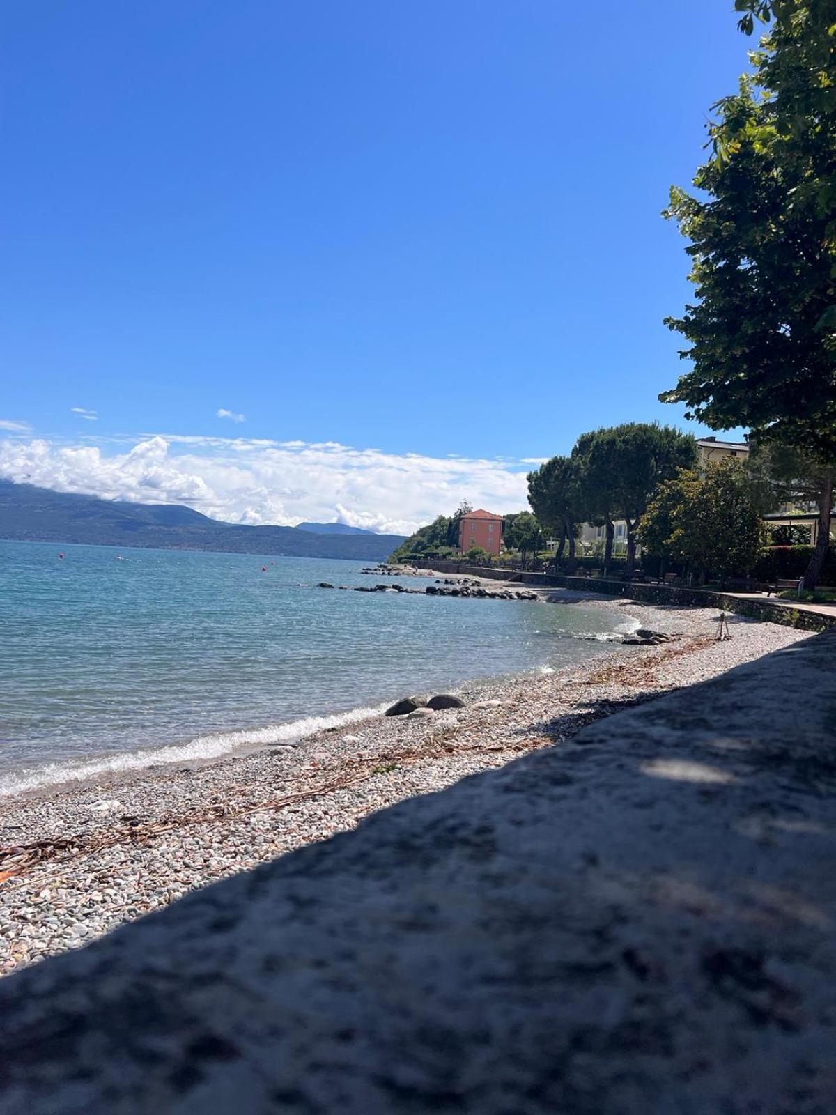 La Finestra Sul Garda Dreaming Holidays San Felice del Benaco Exteriör bild